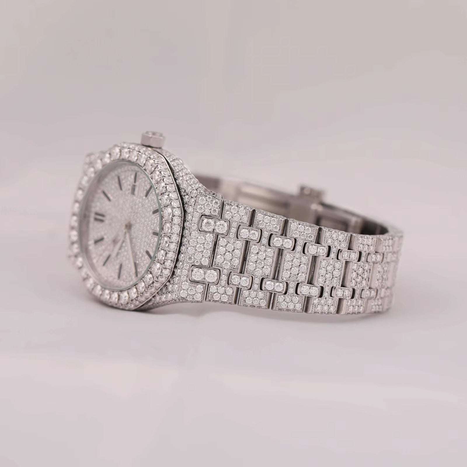 Elvora Silver Dial Analog Watch for Men